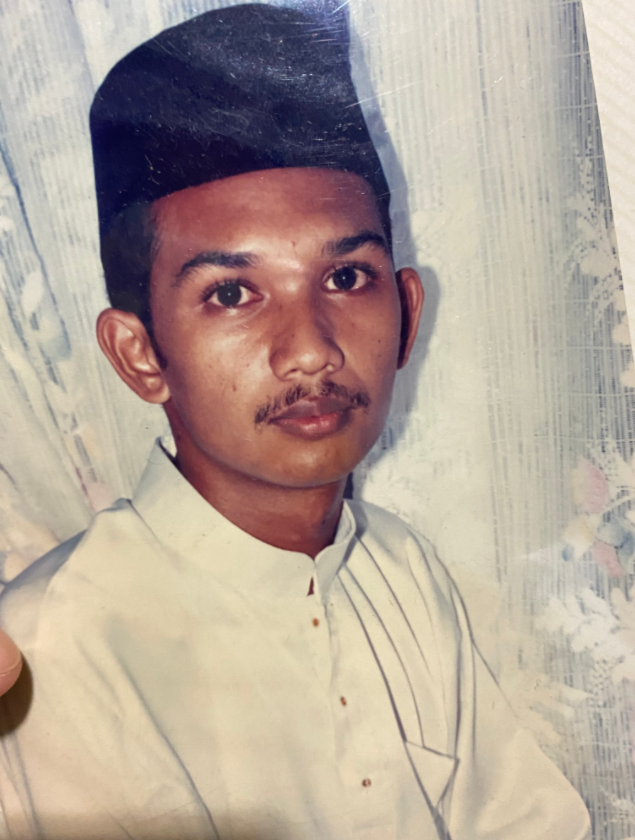 Azizan Bin Abdul Rahim, 逝世日期 2021年7月24日.